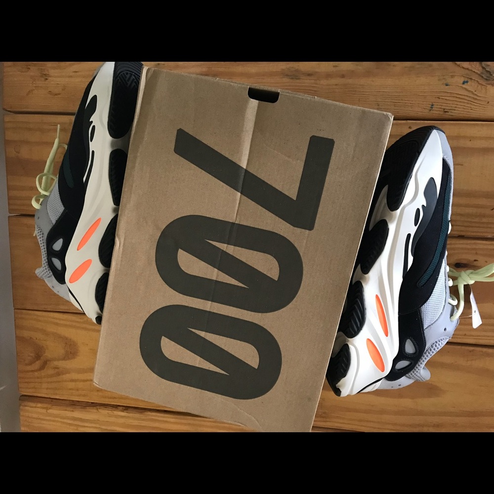 Yeezy 700 Boost